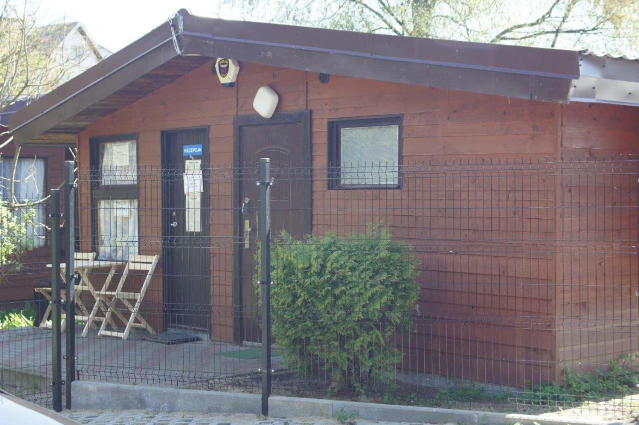 Osrodek Wypoczynkowy Amber Vila Kąty Rybackie Exterior foto