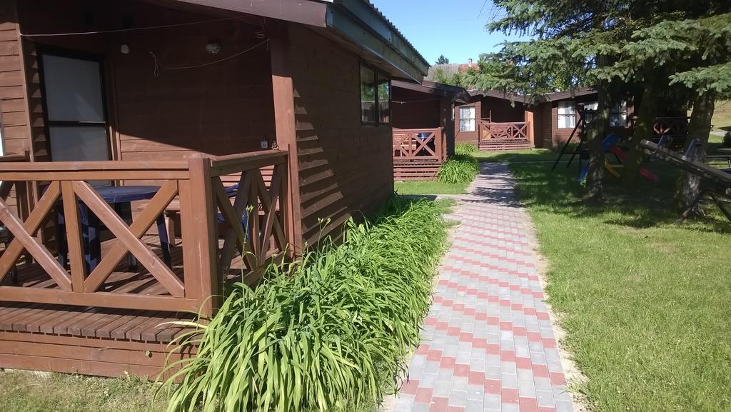 Osrodek Wypoczynkowy Amber Vila Kąty Rybackie Exterior foto