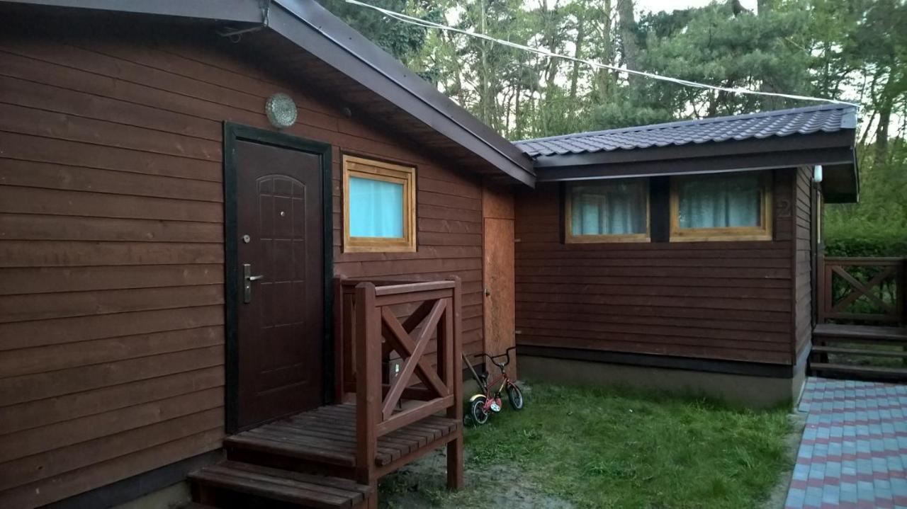 Osrodek Wypoczynkowy Amber Vila Kąty Rybackie Exterior foto