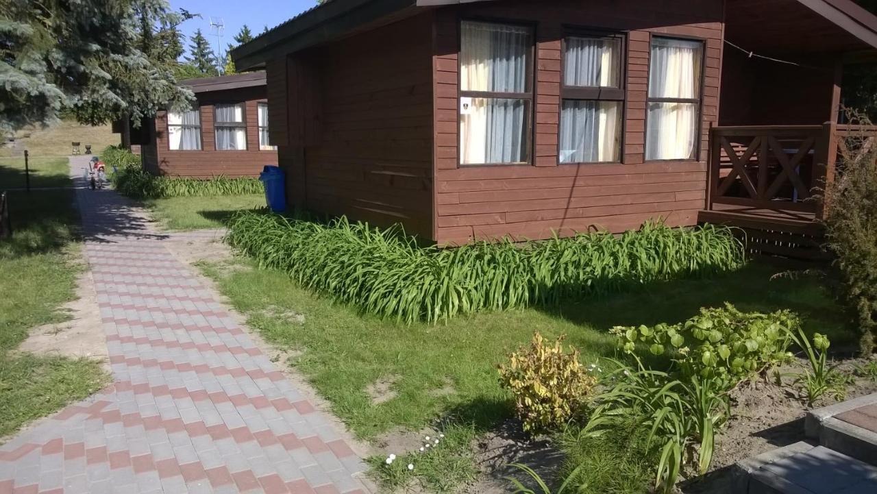 Osrodek Wypoczynkowy Amber Vila Kąty Rybackie Exterior foto