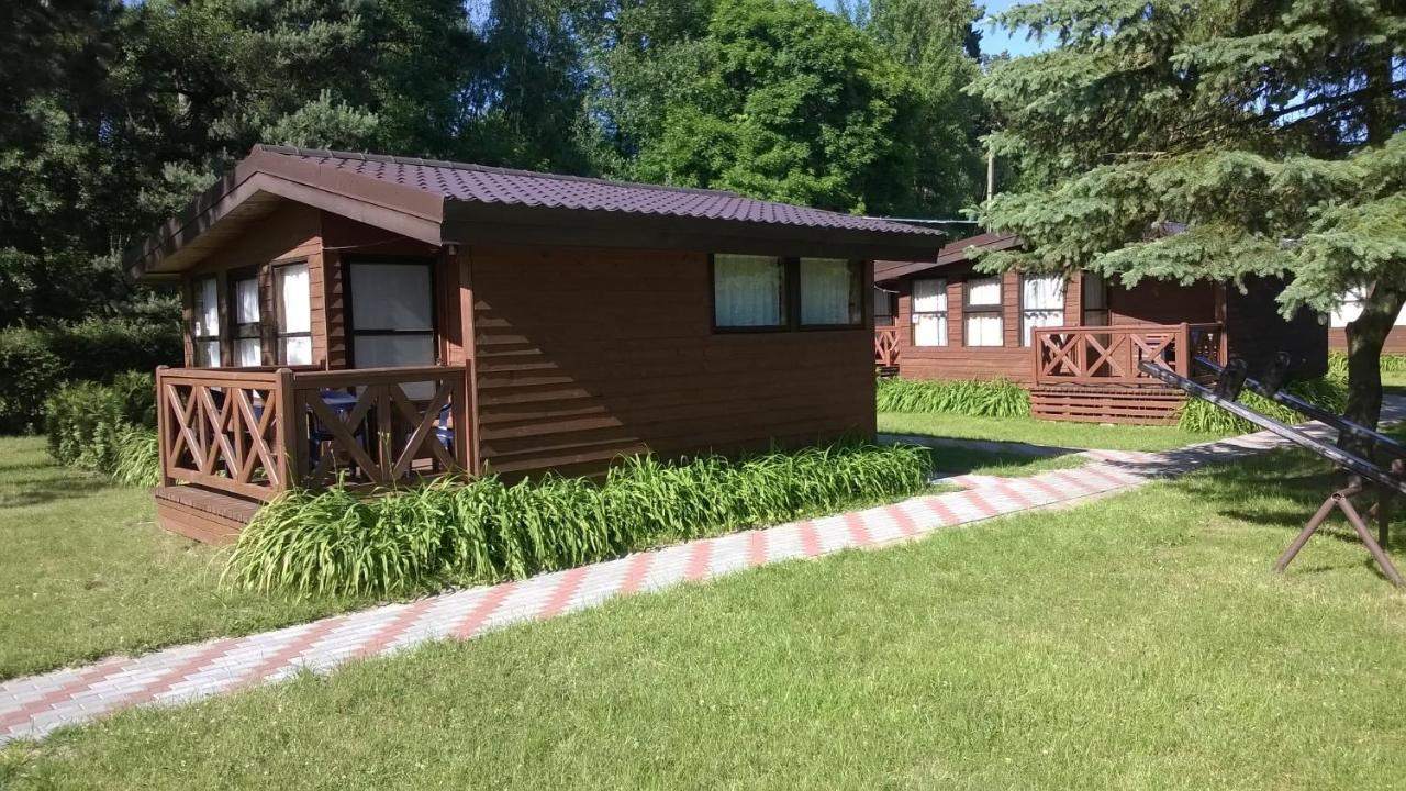 Osrodek Wypoczynkowy Amber Vila Kąty Rybackie Exterior foto