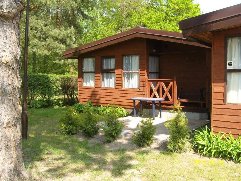 Osrodek Wypoczynkowy Amber Vila Kąty Rybackie Exterior foto