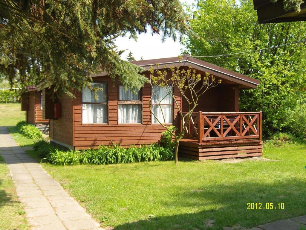 Osrodek Wypoczynkowy Amber Vila Kąty Rybackie Exterior foto
